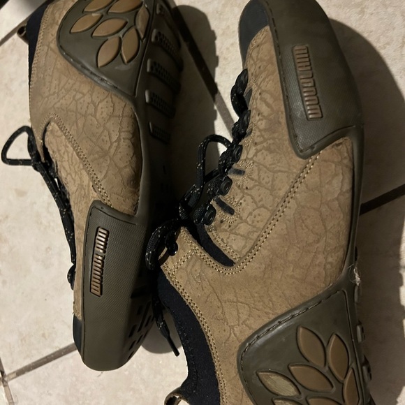 WOODLAND  LEATHER  SHOES MEN'S 41 (size8) - Picture 6 of 6